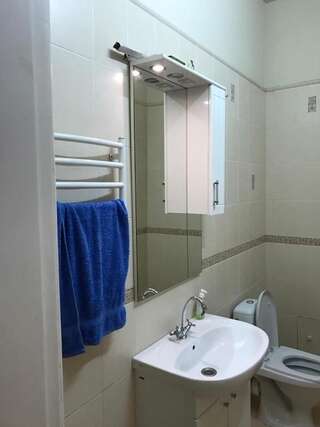 Апартаменты Апартамент рядом с пляжем Одесса Апартаменты с видом на море-40